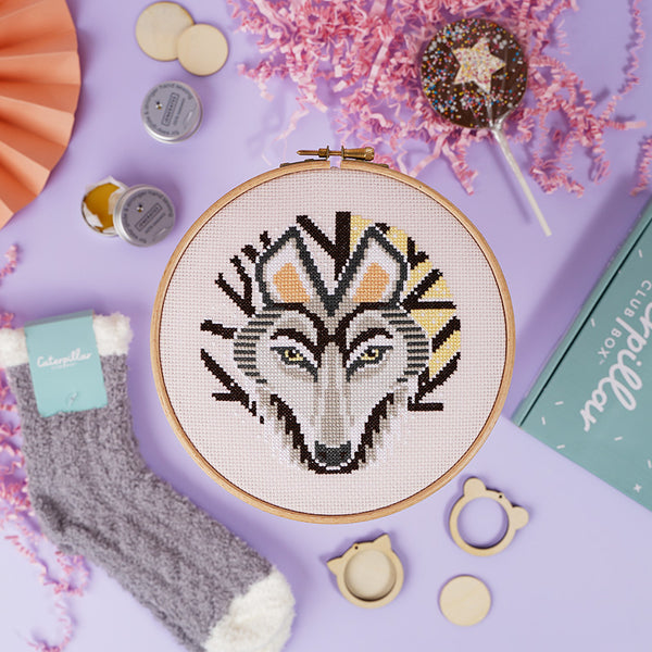 Caterpillar Club Howling Winter Wolf Theme Box 10 Caterpillar Cross