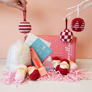 Candy Cane Baubles Crochet Kit