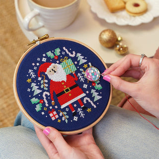 Jolly Stitches Pattern and Mirror Ball Needle Minder
