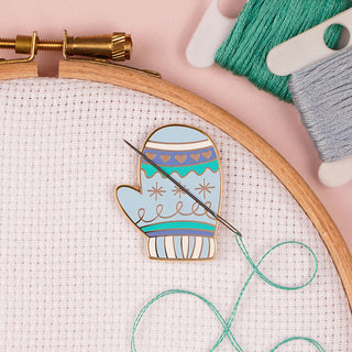 Mitten Needle Minder