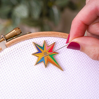 Nativity Star Needle Minder lifestyle
