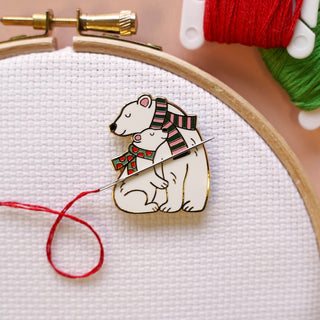 Polar Bear Needle Minder