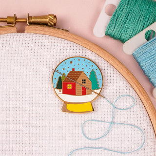 Snow Globe Needle Minder