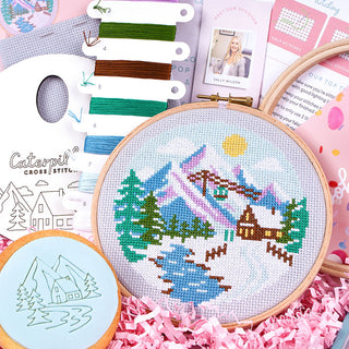Sub Box 34 Snowy Peaks, Hoop Buddy, Elbesee Hoop and Iced Cookie Close Up