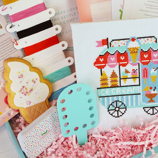 Box 31 Summer Scoops Close Up