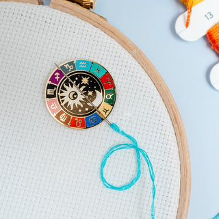 Zodiac Needle Minder