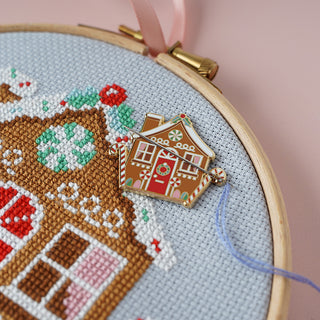 Gingerbread Cottage - Cross Stitch Kit